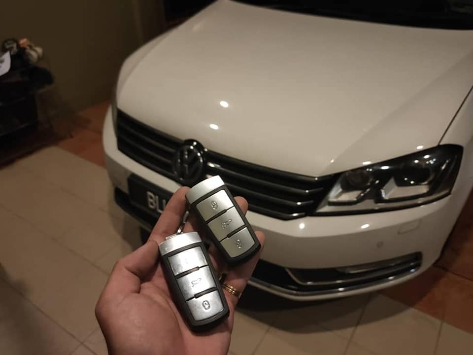 Chìa khóa remote xe Volkswagen Passat