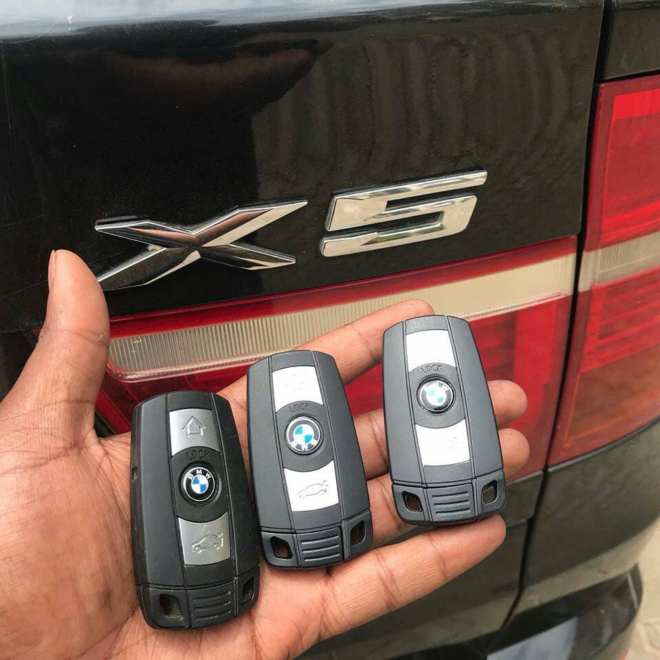 Các dịch vụ về chìa khóa xe BMW X5