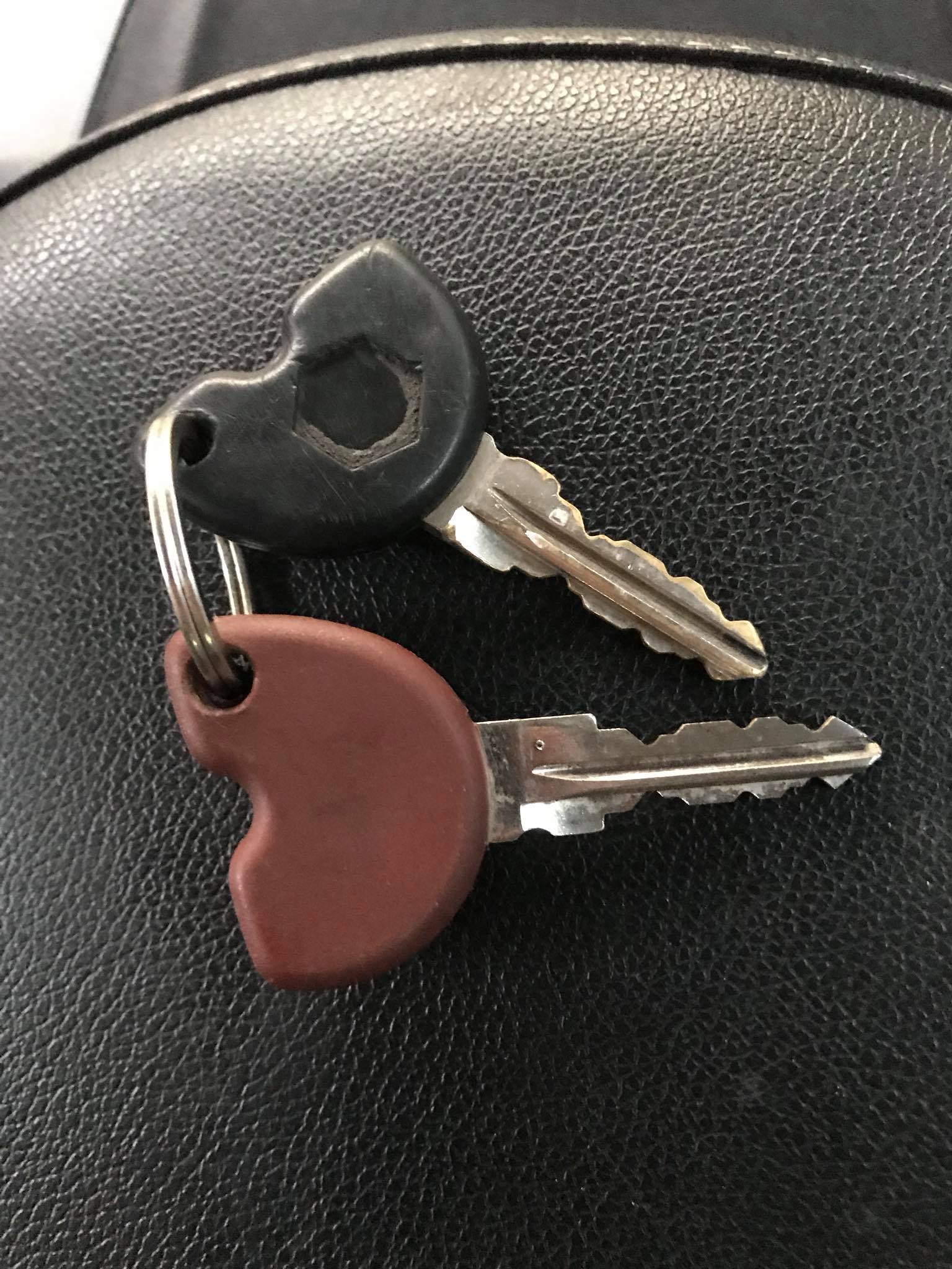 Làm gì khi mất hết chìa khoá xe Liberty?